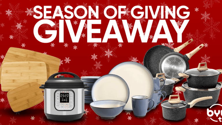 Kitchen goods bundle giveaway.